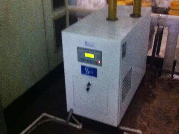SJ-100空压机热转换机（油气双回收）使用现场